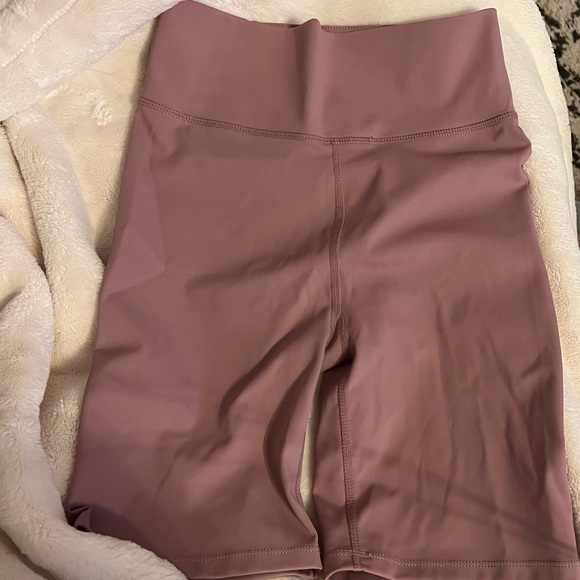 NWT Pink/Mauve MWL Form Madewell biker shorts hidden back pocket for card/ keys - Picture 8 of 10